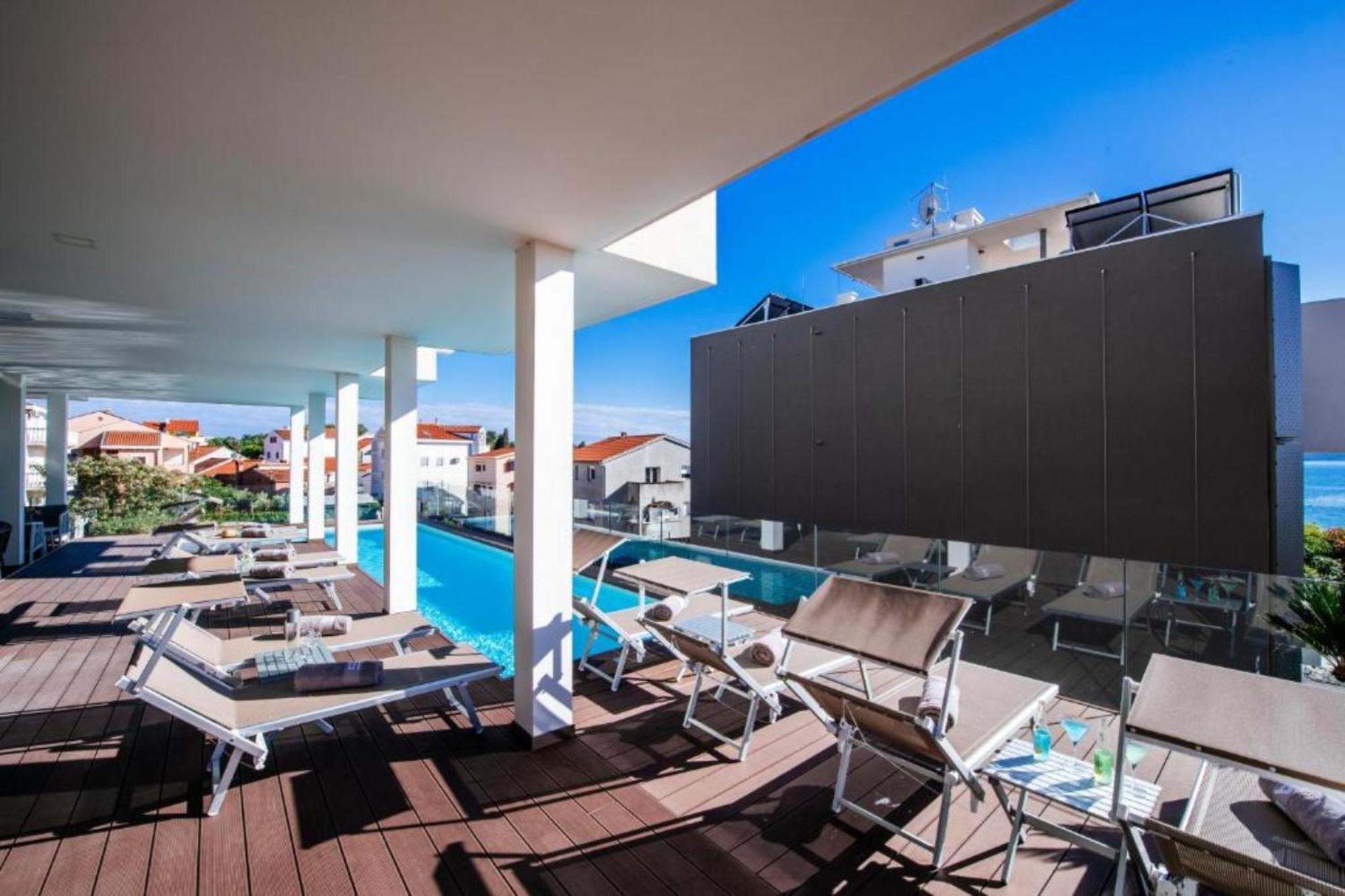 Dedaj - Delux Apartament