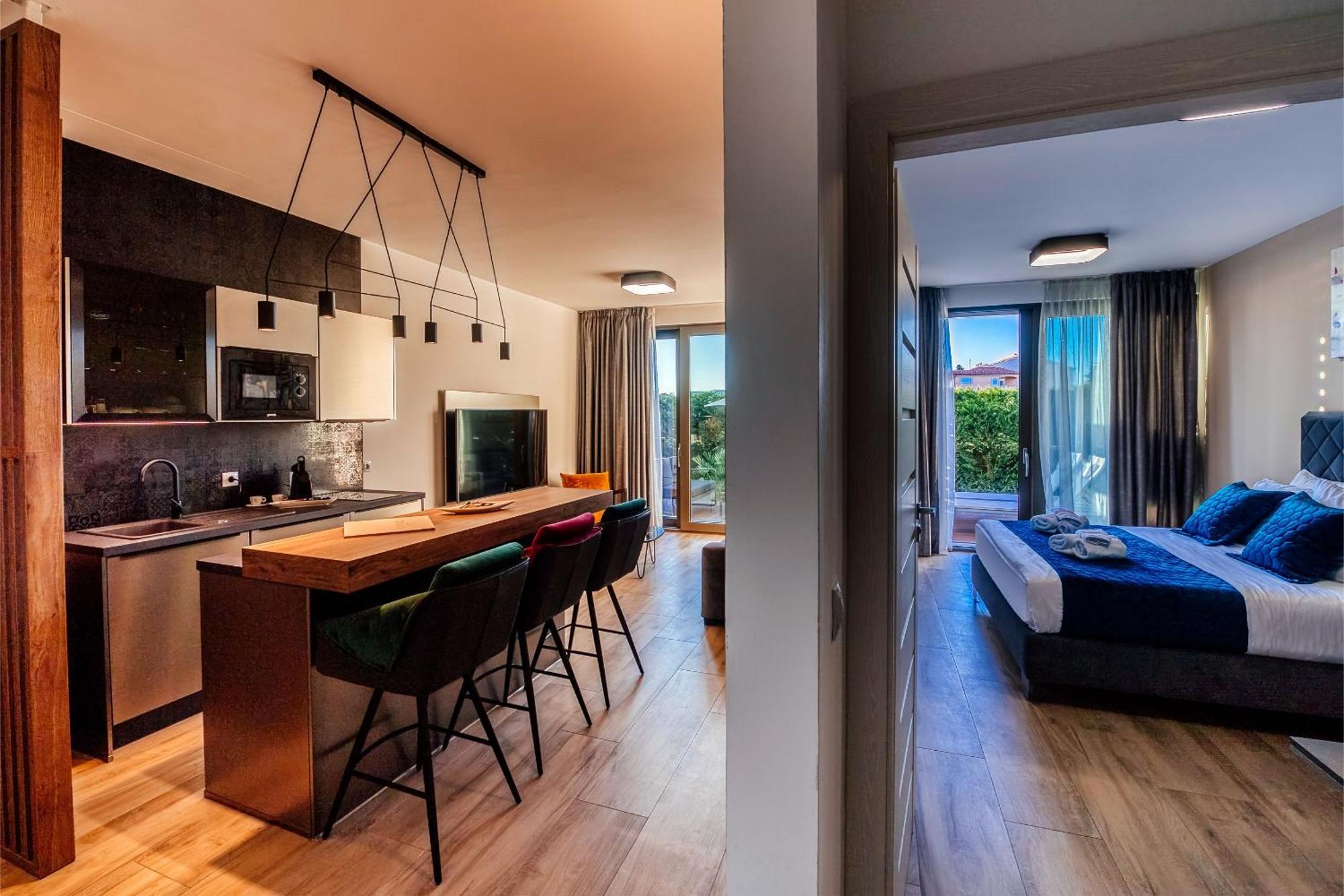 Dedaj - Delux Apartment
