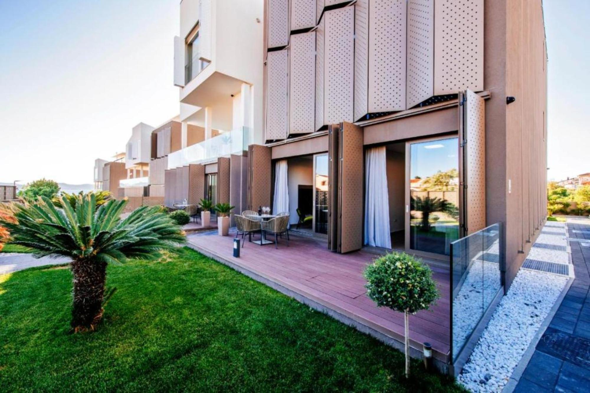 Apartment Dedaj - Delux *