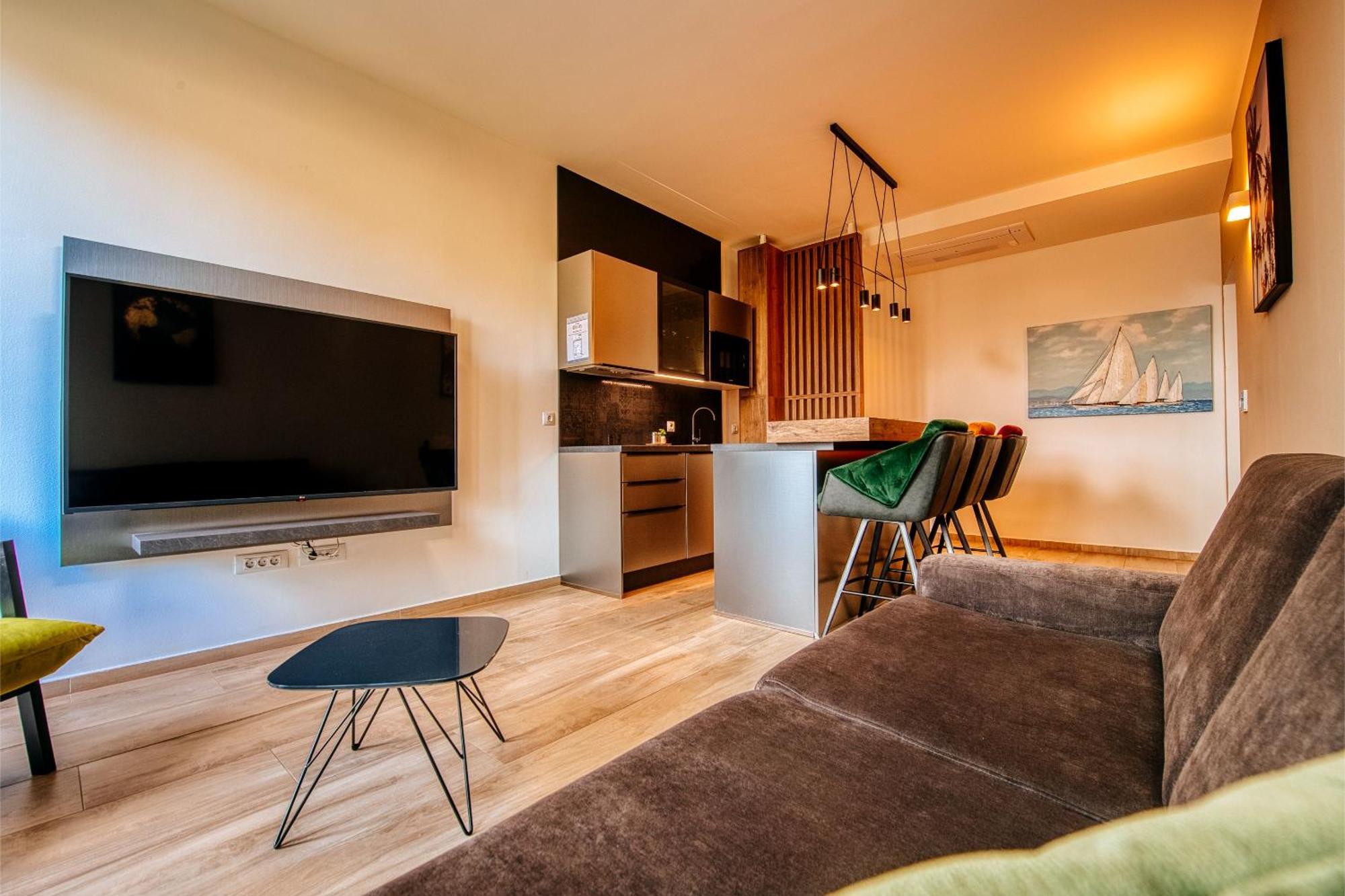 Dedaj - Delux Apartment *